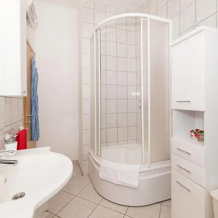 Cozy In Kastel Luksic